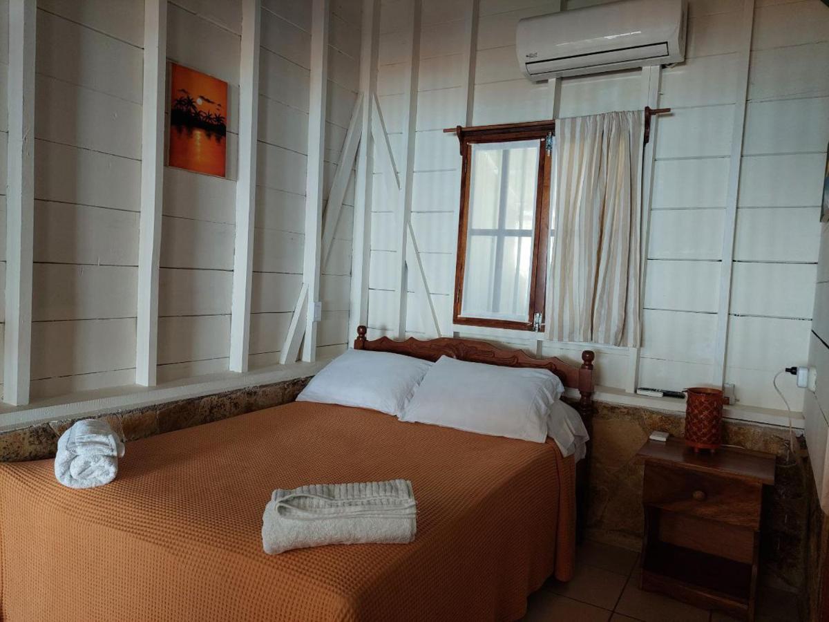 Sunset Bay B&B Brig Bay Buitenkant foto